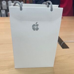 Apple Silver Logo White Bag